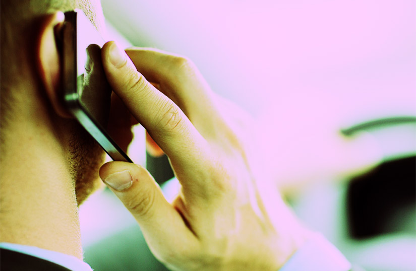 電話での会話が苦手なのを克服する方法